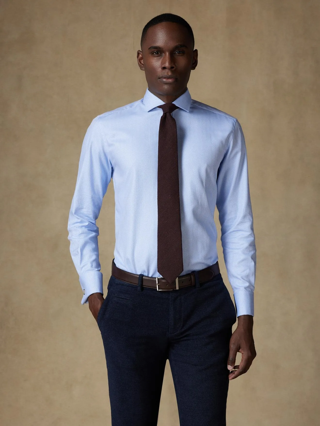 Chemise cintrée en Chevron ciel  - Poignets Mousquetaires
