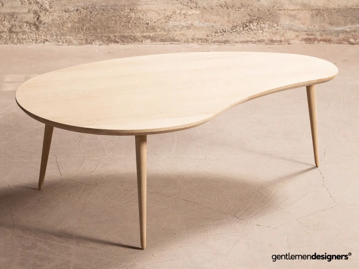Table basse haricot sur-mesure, avec 3 pieds en chêne massif