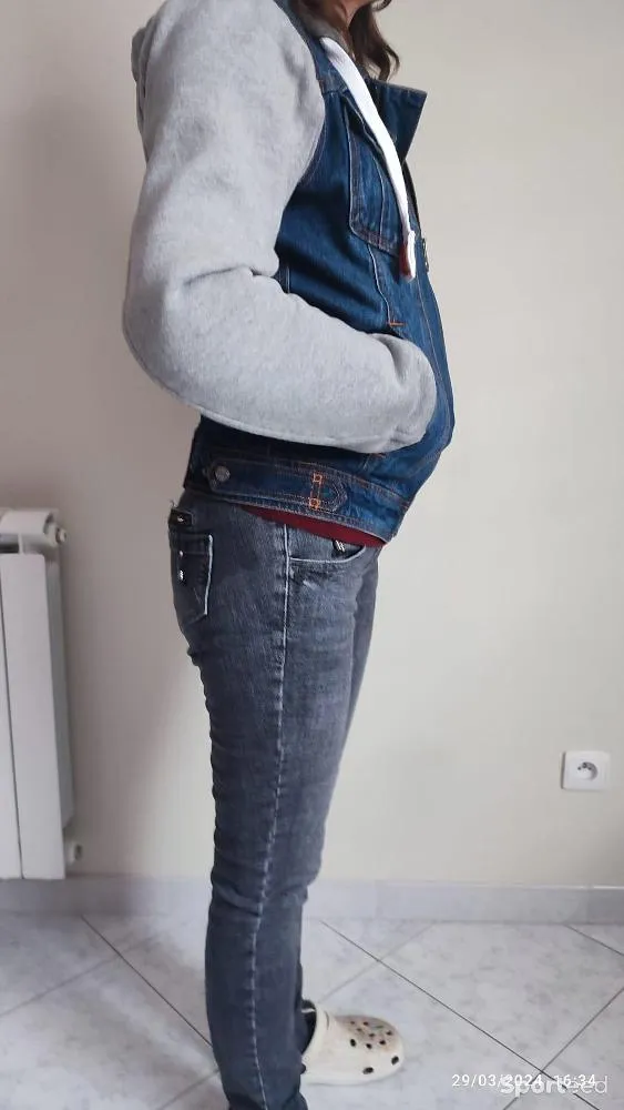 VESTE MOTO UNISEX d'occasion Ajouté le : 12/04/2024