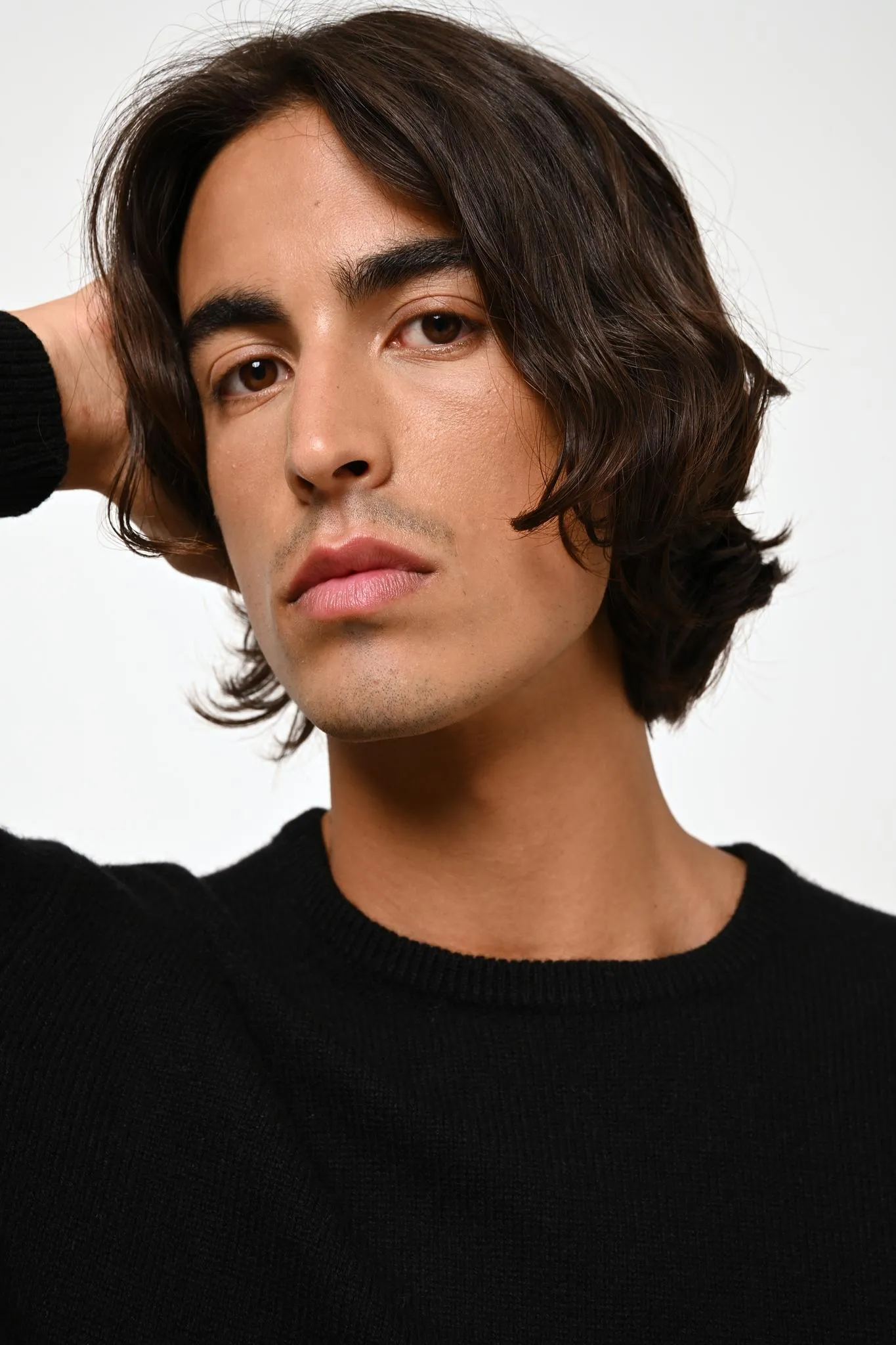 VICTO pull col rond 4 fils noir 100% cachemire